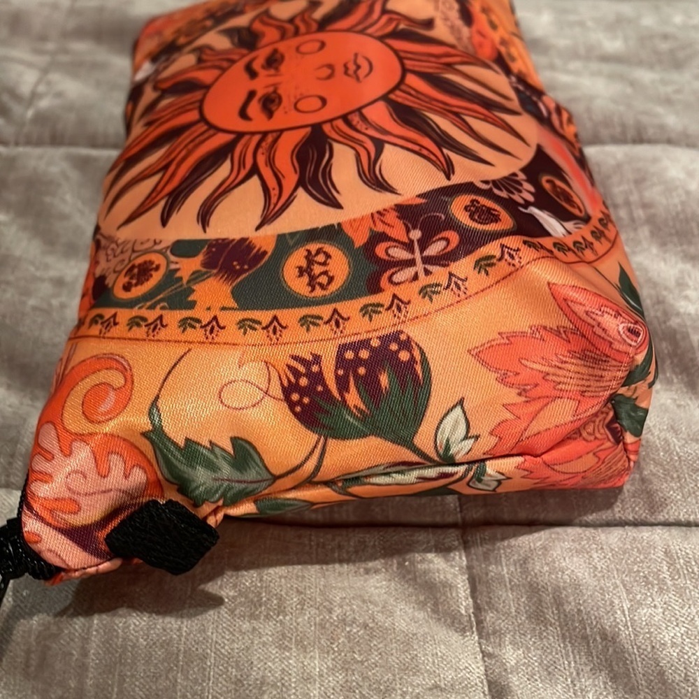 Sun Makeup Case - Picture 5 of 8